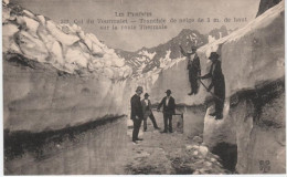 HTES PYRENEES-Col Du Tourmalet-Tranchée De Neige De 3m De Haut Sur La Route Thermale - MTIL 322 - Autres & Non Classés