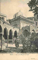 Algérie - Oran - Cour De La Mosquée Du Pacha - Animée - CPA - Oblitération Ronde De 1906 - Voir Scans Recto-Verso - Oran