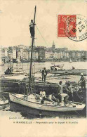 13 - Marseille - Préparatifs Pour Le Départ à La Peche - Animée - CPA - Voyagée En 1908 - Voir Scans Recto-Verso - Joliette, Port Area