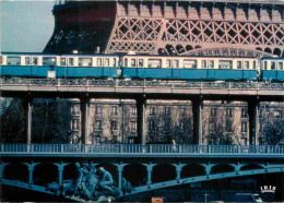 Trains - Métro - Paris - Le Métro Au Pont Bir-Hakeim Devant La Tour Eiffel - CPM - Voir Scans Recto-Verso - Métro