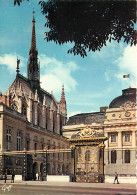 75 - Paris - La Sainte Chapelle - Eglise - CPM - Voir Scans Recto-Verso - Kirchen