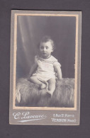 Photo Originale CDV C. Laveuve Verdun Meuse Portrait Enfant  Bébé  Fille  ( CDV309)) - Non Classés