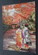 Japan - Maiko (Kyoto) - Dancers On The Precincts Of Aono Komyoji Temple - NBC (Nippon Beauty Card Center) - Asie