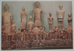 Nikosia / Λευκωσία / Lefkosía - Cyprus Museum: Terracotta Figurines From The Sanctuary Ayia Irini - Zypern