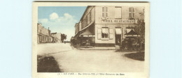 Dép 17 - Ile D'Aix - Rue De L'Hôtel De Ville Et Hôtel Restaurant Des Bains - Bon état - Other & Unclassified