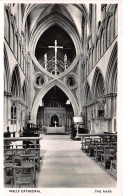 England: Wells Cathedral - The Nave Ngl #146.670 - Autres & Non Classés