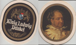 5004353 Bierdeckel Oval - König Ludwig Dunkel - Sous-bocks