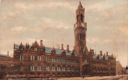 England: Bradford - Town Hall Ngl #146.786 - Autres & Non Classés