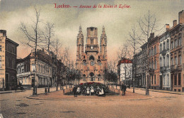 Laeken - Avenue De La Reine Et Eglise Ngl #149.384 - Sonstige & Ohne Zuordnung