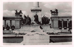 Budapest Millenium Denkmal - Millenemi Emlékmü Ngl #149.952 - Hungary