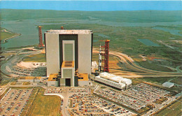 Kennedy Space Center Mit Trägerrakete Luftaufnahme Ngl #151.594 - Andere & Zonder Classificatie