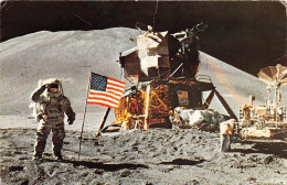 Astronaut Irwin Saluting Beside Flag With LM Rover Hadley Delta Gl1978 #151.595 - Andere & Zonder Classificatie