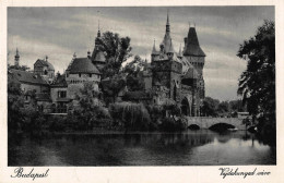 Budapest Das Schloss Vajdahunyad / Vajdahunyad Vára Ngl #150.077 - Hungary