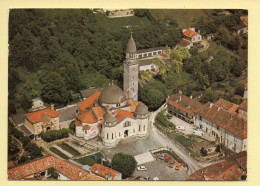 24. RIBERAC – Eglise Notre-Dame – Vue Aérienne (voir Scan Recto/verso) - Riberac