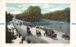 R667232 London. Rotten Row. Hyde Park - World