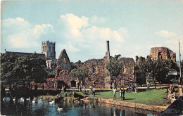 Christchurch Priory And Abbey Ruins Gl19? #153.491 - Andere & Zonder Classificatie