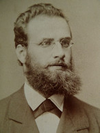 Photo CDV Pokorny & Reuter, Wien - Homme Barbu, Portant Lunettes Ca 1875-80 L453 - Alte (vor 1900)