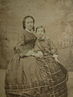 Photo CDV Wolter à Nantes - Femme Avec Un Petit Garçon, Second Empire Ca 1865 L453 - Anciennes (Av. 1900)