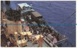 R665731 No. 30. Loading Vehicles And Heavy Equipment Into A Landing Craft. Presc - Monde