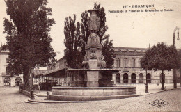 Besançon Fontaine De La Place De La Révolution Musées - Besancon