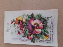Carte Systéme   - Bonne Fête   , Fleurs    (  Pensées  )   AQ952 - Cartoline Con Meccanismi