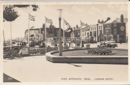J03. Postcard. Pier Approach, Deal. Looking South. Kent - Other & Unclassified