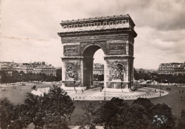 PARIS - L'Arc De Triomphe - Place De L'Etoile - Triumphbogen
