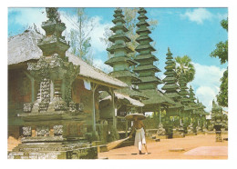 INDONESIA // ISLAND OF BALI // THE BEAUTIFUL "MERUS" AT MENGWI - Indonésie