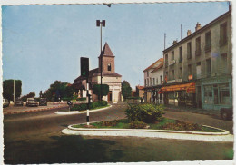 Romainville - Eglise Et Rue Carnot -    (G.2811) - Romainville