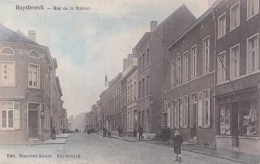 Ruisbroek -- Rue De La Station - Circulé En 1902 - Dos Non Séparé - Animée - TBE - Sint-Pieters-Leeuw