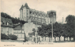 Pau Place De La Monnaie Et Le Chateau - Pau