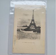 Carte Postale D'anticipation "Paris Bord De Mer - Bassin De La Tour Eiffel" - Début 20e Siècle - Monuments