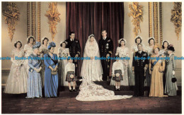 R671102 No. 4. Royal Wedding. By Bassano. Prescott Pickup. Sovereign Pictorial. - Monde