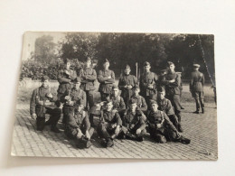 Carte Postale Ancienne Troupe De Militaires Deurne F.Van Camp, 10 Cogelplein - Regimente