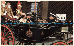 R671133 No. 7. Royal Family Drive To Queen Mother Thanksgiving Service. Prescott - World