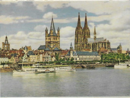 Köln Am Rhein , Rheinufer - Köln