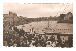 DAHOUET (C-D-N).LA BENEDICTION DE LA MER AU PORT DE DAHOUET.(JOLIE CARTE ANIMEE) - Pléneuf-Val-André