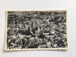 Carte Postale Ancienne Tournai Cathédrale Et Beffroi (Vue Prise En Avion) - Doornik