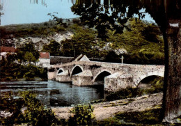 LA FRAICHE VALLEE DE LA SIOULE  ( PUY DE DOME )      PONT DE MENAT - Autres & Non Classés