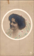 Carte     -  Belle Femme    -  Portrait    AQ994  R - Donne