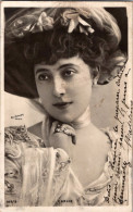 Carte  Signée Reutlinger      -  Belle Femme    - Portrait  , Carlix      AQ996 - Donne