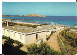 LOT DE 2 CPSM DE L'ILE ROUSSE -  CENTRE DE VACANCES UMO ET  HOTEL RESTAURANT LA BERGERIE - Autres & Non Classés