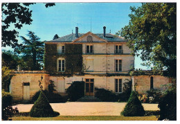 CPM ST GENIS De Saintonge Chateau St Julien - Other & Unclassified