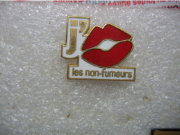 Pin's "J'aime Les Non-fumeurs" - Other & Unclassified