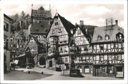 71861467 Miltenberg Main Alte Fachwerkhaeuser Am Marktplatz Brunnen Zensur Stemp - Autres & Non Classés