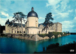 Chateaux - Château Aux Environs De Thouars - Deux Sèvres - CPM - Carte Neuve - Voir Scans Recto-Verso - Castles