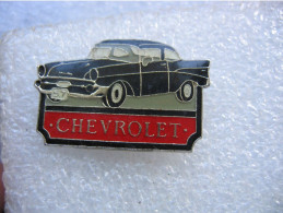 Pin's D'une Chevrolet De Couleur Noire - Other & Unclassified