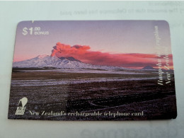 NEW ZEALAND PREPAID  $ 1,00 BONUS / NEW ZEALAND KIWI  CARD / RUAPEHU IN ERUPTION     / Fine Used    **16752** - New Zealand