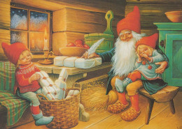 PÈRE NOËL Bonne Année Noël GNOME Vintage Carte Postale CPSM #PBA689.A - Santa Claus