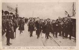 TETOUAN -- Campagne Du Riff, M. Steeg, Résident Général Du Maroc Français, Salue Le Drapeau Espagnol - Other & Unclassified